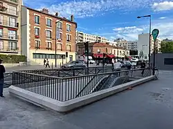 L'accès no&nbsp;4 « Rue Fourrier ».