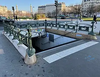 L'accès no&nbsp;3 « Boulevard Diderot ».