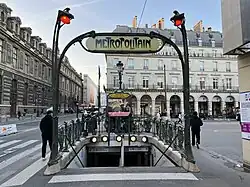 L'accès no&nbsp;1 « Passage Richelieu ».