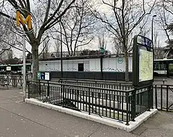 L'accès « Gare Routière ».