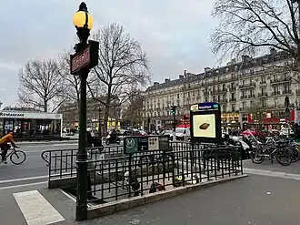 Accès via le Boulevard de Magenta
