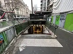 L'accès no&nbsp;5 « Rue Laffitte ».