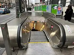 L'accès no&nbsp;8 « Boulevard des Italiens ».