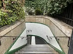 L'accès 2 « Rue Notre-Dame-de-Lorette