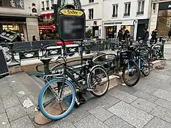 L'accès no&nbsp;2, « Rue des Petits-Carreaux ».