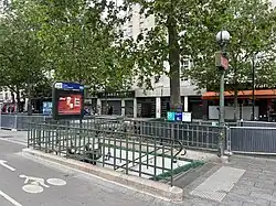 L'accès no&nbsp;1, « Boulevard Ney ».