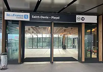 L'accès no&nbsp;4 « Place aux Étoiles ».