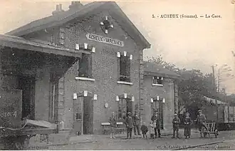 Carte postale de la gare d'Acheux-Varennes vers 1910 vue côté voies.