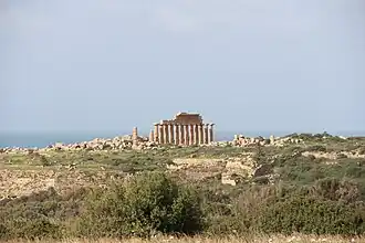 Vue de l'Acropole et temple C.