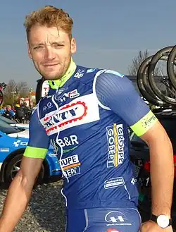 Robin Stenuit lors du départ de la 1re&nbsp;étape des Trois Jours de La Panne 2017 à Adinkerque.