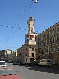 La caserne pompiers et de police à Saint-Pétersbourg