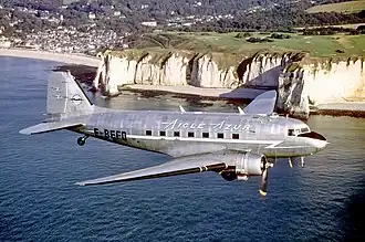 Douglas DC-3 (1936).
