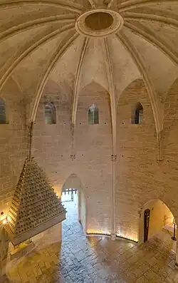 La salle du rez-de-chaussée.