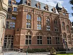 Faculté des lettres et sciences humaines.