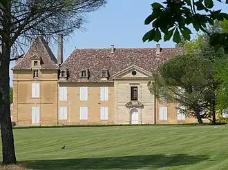Château de Sainte-Croix.