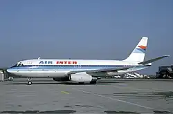 F-BTTJ à l'aéroport de Bâle en 1985.