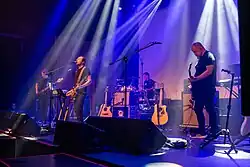 Description de cette image, également commentée ci-après