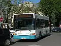 Ancienne livrée Aix en bus sur un Heuliez GX 117.