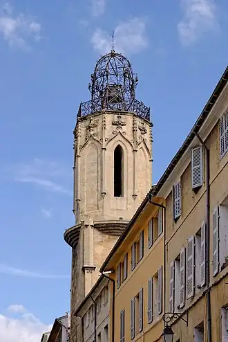 Campanile en fer forgé (XVe siècle) de l'ancien couvent des Augustins, Aix-en-Provence, France.