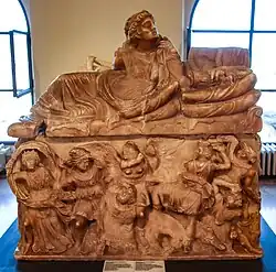 Urne du "Maître d'Oenomaus", 200-180 av. J.-C. (Inv. 13887)