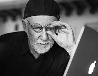 Albert Watson, portraitiste écossais, « le plus inconnu des grands photographes ».