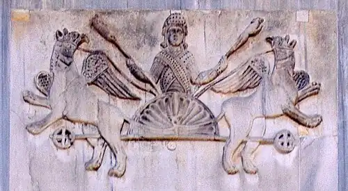 Bas-relief byzantin représentant L'« ascension d'Alexandre vers le ciel »