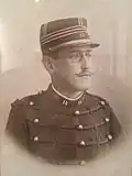 Alfred Dreyfus en uniforme (1890).