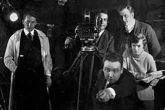 Description de cette image, également commentée ci-après