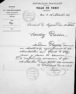 Scan d'un laissez-passer utilisé par Alix Payen. Il y est écrit : « Paris, le 16 avril 1871. Conseil de légion du dixième arrondissement. Laissez passer Madame Payen, demeurant rue Martel numéro 17, rejoignant le cent-cinquante-troisième bataillon au fort d'Issy pour y faire le service militaire et suivre le cent-cinquante-troisième bataillon dans toutes ses marches. Le président du conseil, Leroudier. »