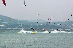 Description de cette image, également commentée ci-après