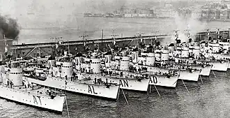 illustration de Classe Spica (torpilleur italien)