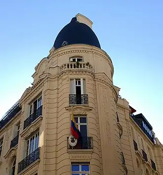 No&nbsp;12 : consulat général de Colombie à Paris.