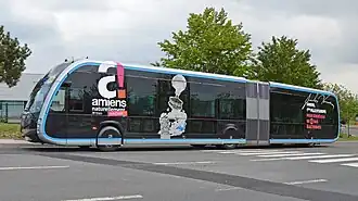 Bus Nemo, arborant la livrée événementielle du nouveau réseau.