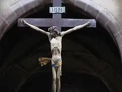 Calvaire (XVe) : Christ en croix triomphale.