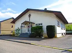 Église apostolique.