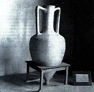 Amphore grecque datée 180 av. J.-C