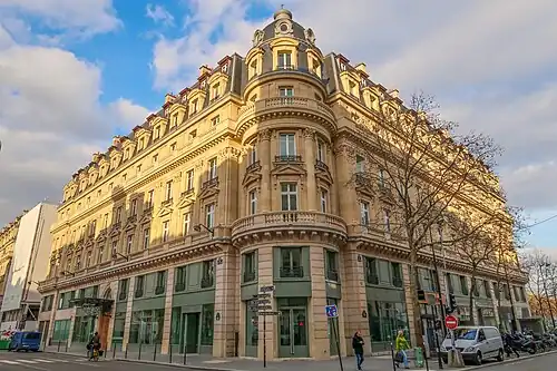 No&nbsp;40 : ancien Central-Hôtel.