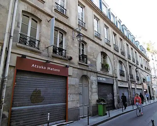 Bâtiment sur rue du Temple