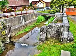 Le ruisseau la Varonne et le lavoir
