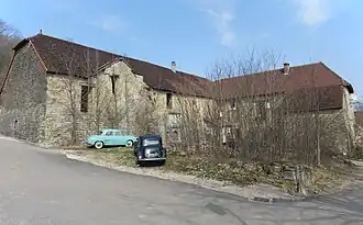 Quelques vestiges du prieuré.