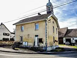 Ancienne mairie-école.