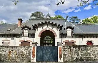 Entrée des écuries.