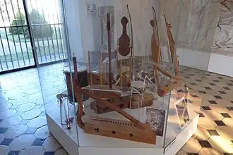 Instruments de musique anciens.