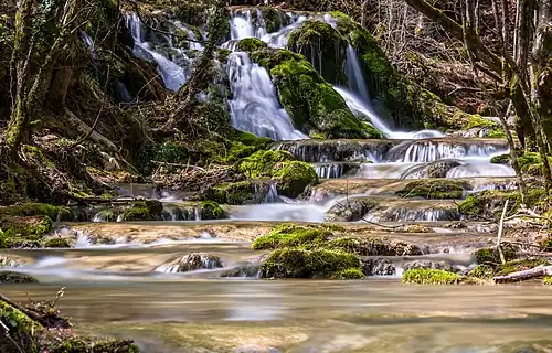 Cascade de Toberia, sur un petit affluent de rive gauche de l'Araquil (es)