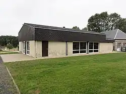 La salle polyvalente.