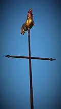 Croix et coq du clocher.