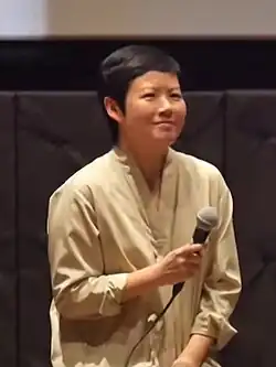 Description de l'image Anocha Suwichakornpong.jpg.