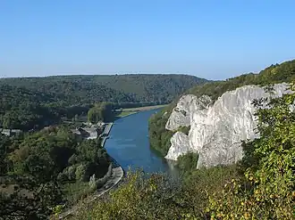 La Meuse entre Dinant et Hastière.
