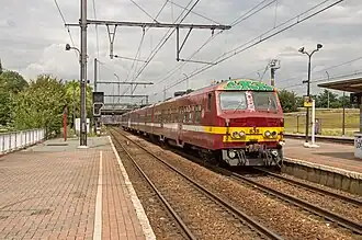 Automotrice AM75 assurant un train L Rosendael - Puurs.