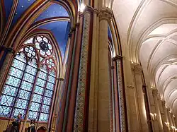 Aperçu des peintures murales rénovées de la cathédrale